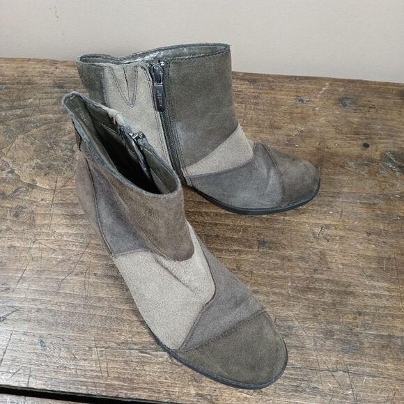 Earth Malta Suede Leather Ankle Bootie Sz 8 B Boho Patchwork Chunky Green Gray - Picture 6 of 12
